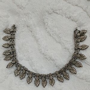 Leaf Charm Bracelet in Silver Tone